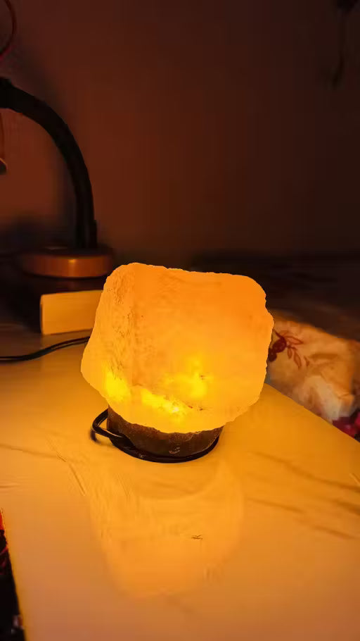 Global Aroma Himalayan Rock Salt Lamp – Positive Energy, Vastu & Feng Shui Night Lamp